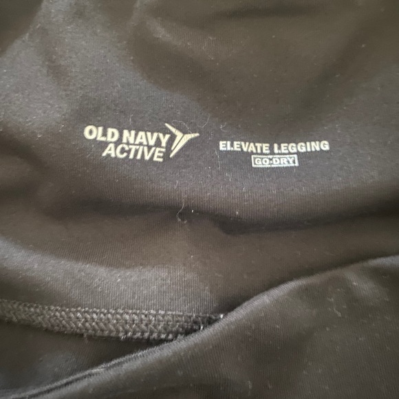 Old Navy Active Black Leggings - Picture 2 of 2